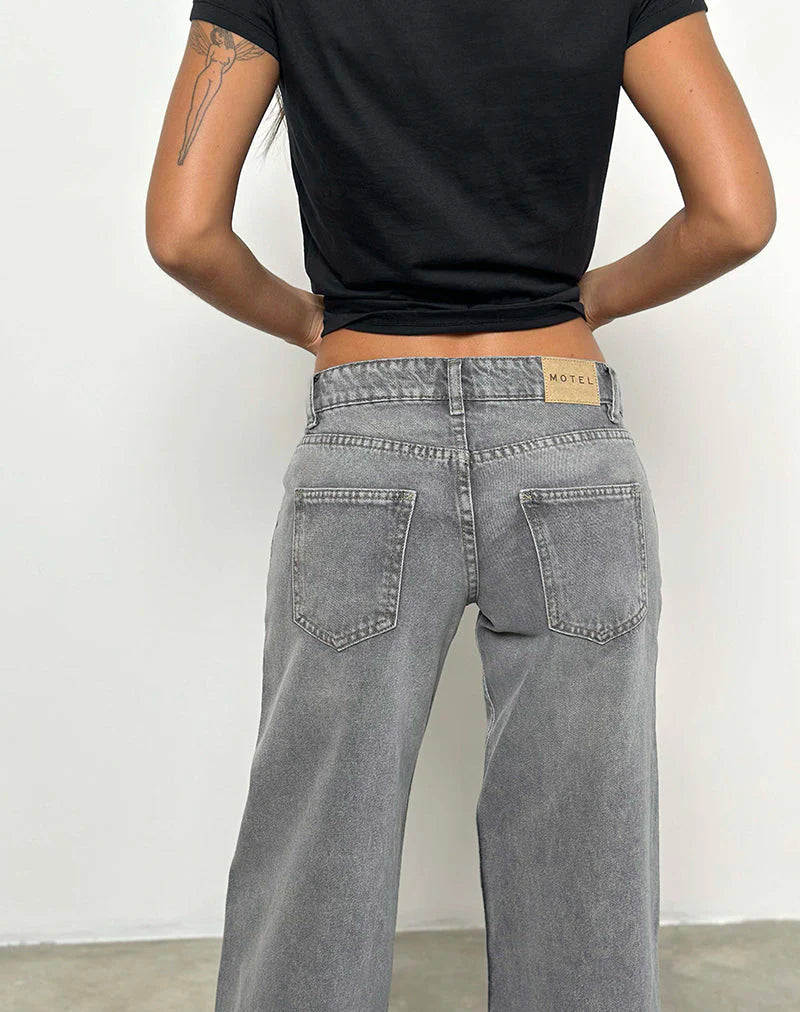 Low Rise Parallel Jeans in Grey Wash