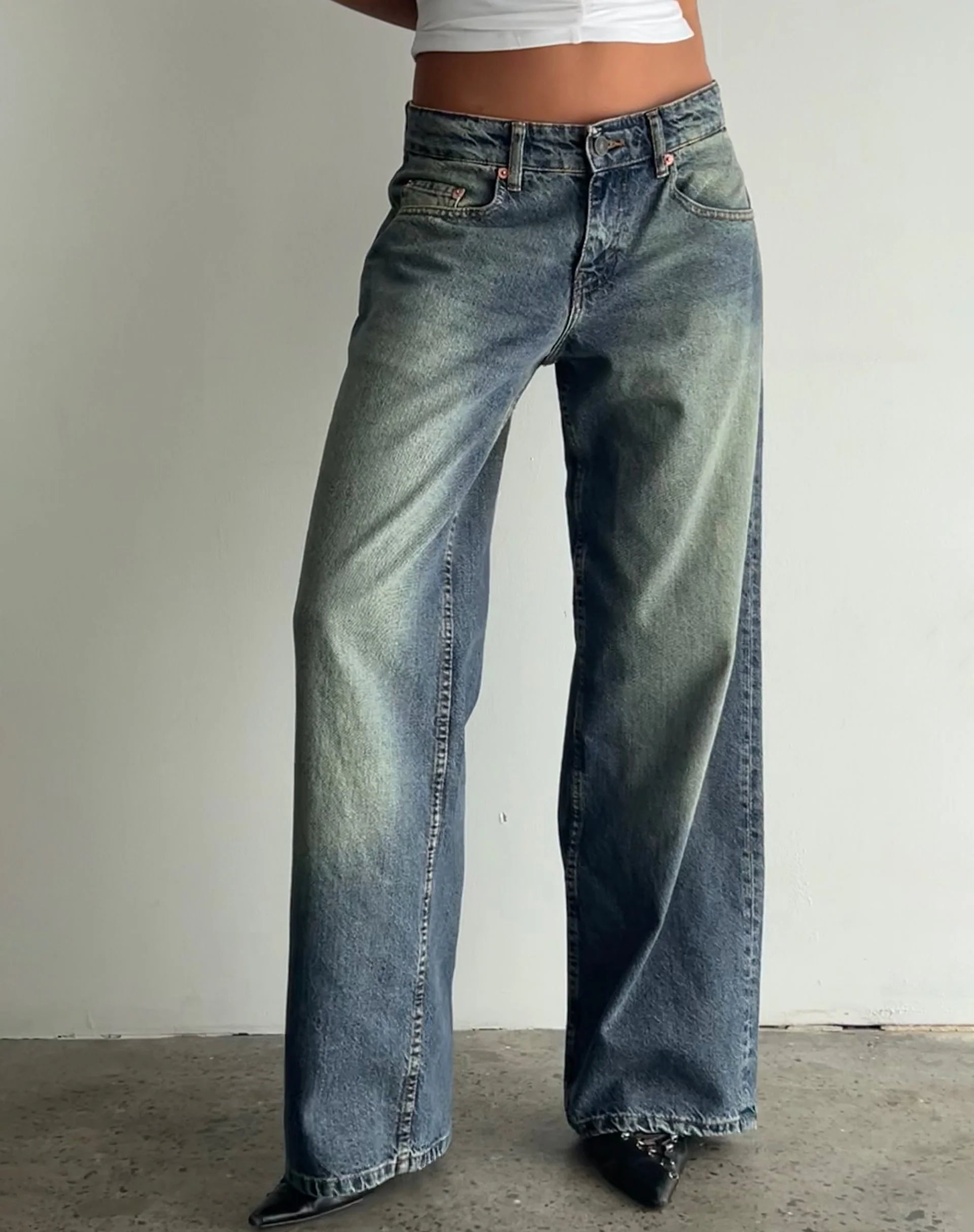 Roomy Extra Wide Low Rise Jeans in Extreme Blue Green