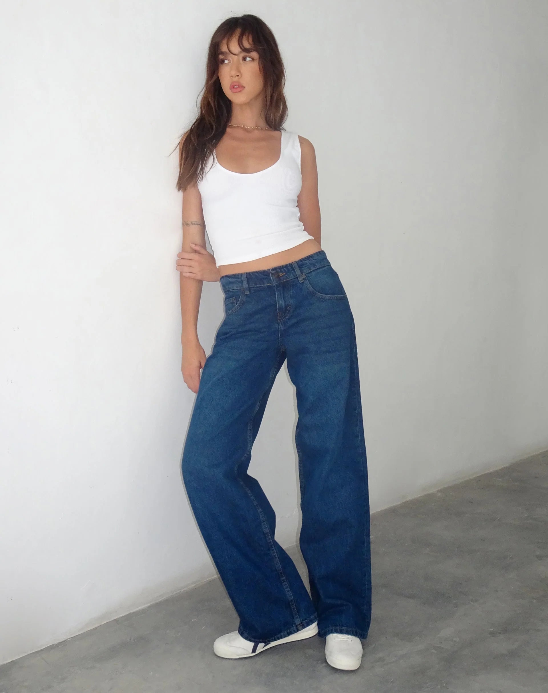 Low Rise Parallel Jeans in Mid Blue Used